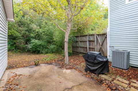 Tiny photo for 7611 Chatham Circle, Knoxville, TN 37909 (MLS # 1356122)