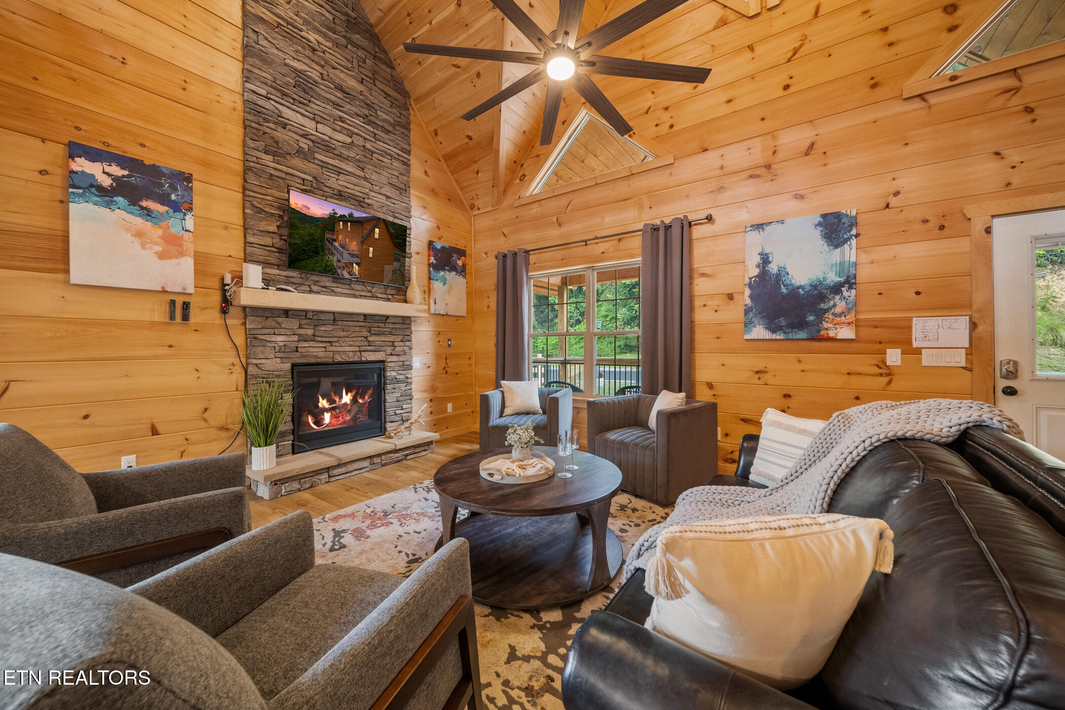 3448 Smoky Ridge Way