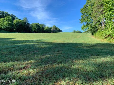 Lake City Hwy Clinton TN 37716