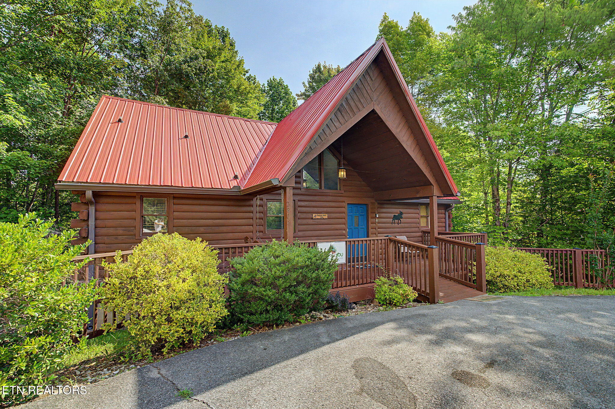 2805 Alexander Place