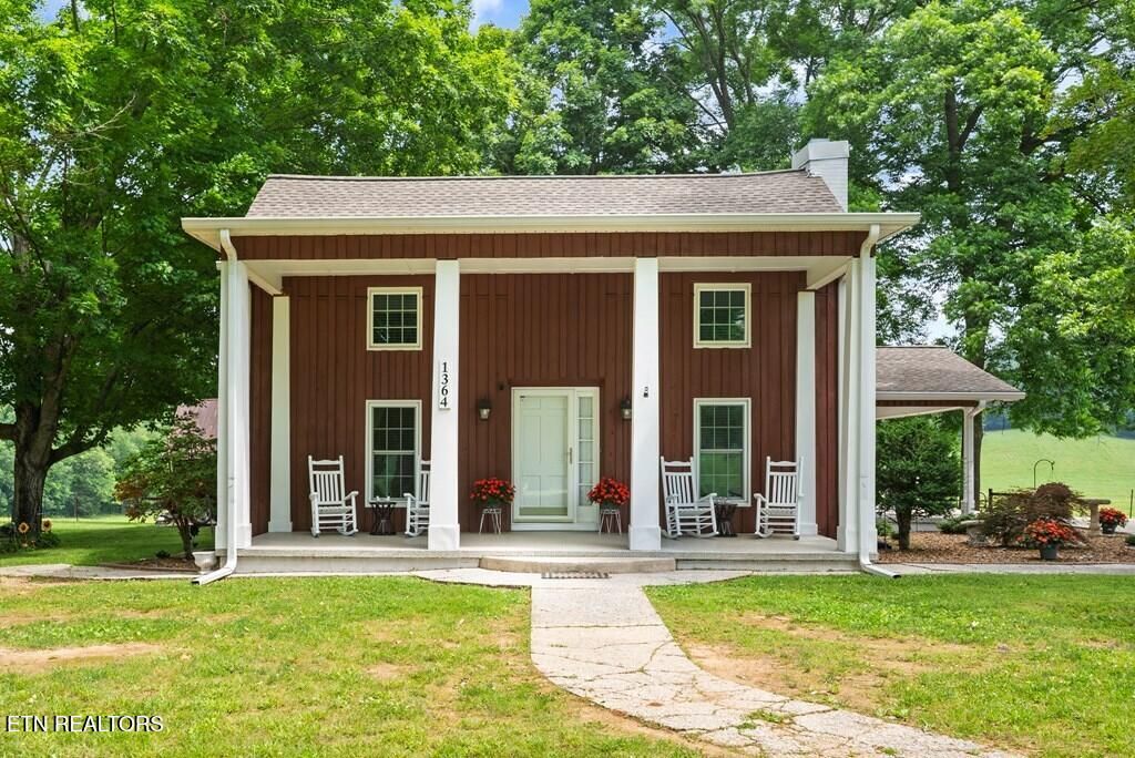 Photo of 1364 Country Club Rd, Sparta, TN 38583 (MLS # 1320491)