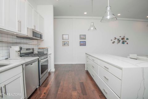 Tiny photo for 608 W Hill Ave #602, Knoxville, TN 37902 (MLS # 1328306)