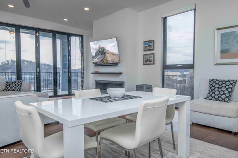 Tiny photo for 608 W Hill Ave #602, Knoxville, TN 37902 (MLS # 1328306)