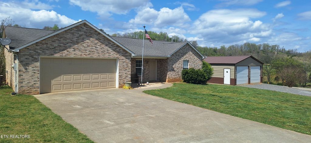 Photo of 6199 Sinking Creek Rd, Greenback, TN 37742 (MLS # 1334848)