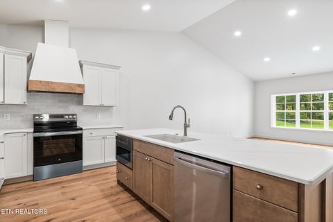 Tiny photo for 111 Alpine Drive, Clinton, TN 37716 (MLS # 1343360)
