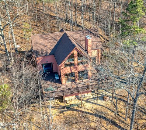 Photo of 1919 Mountain Way, Sevierville, TN 37862 (MLS # 1327350)