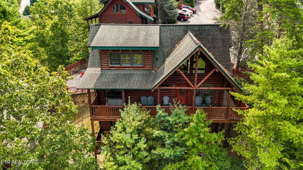 Photo of 2301 Hollow Branch Way, Pigeon Forge, TN 37863 (MLS # 1289706)