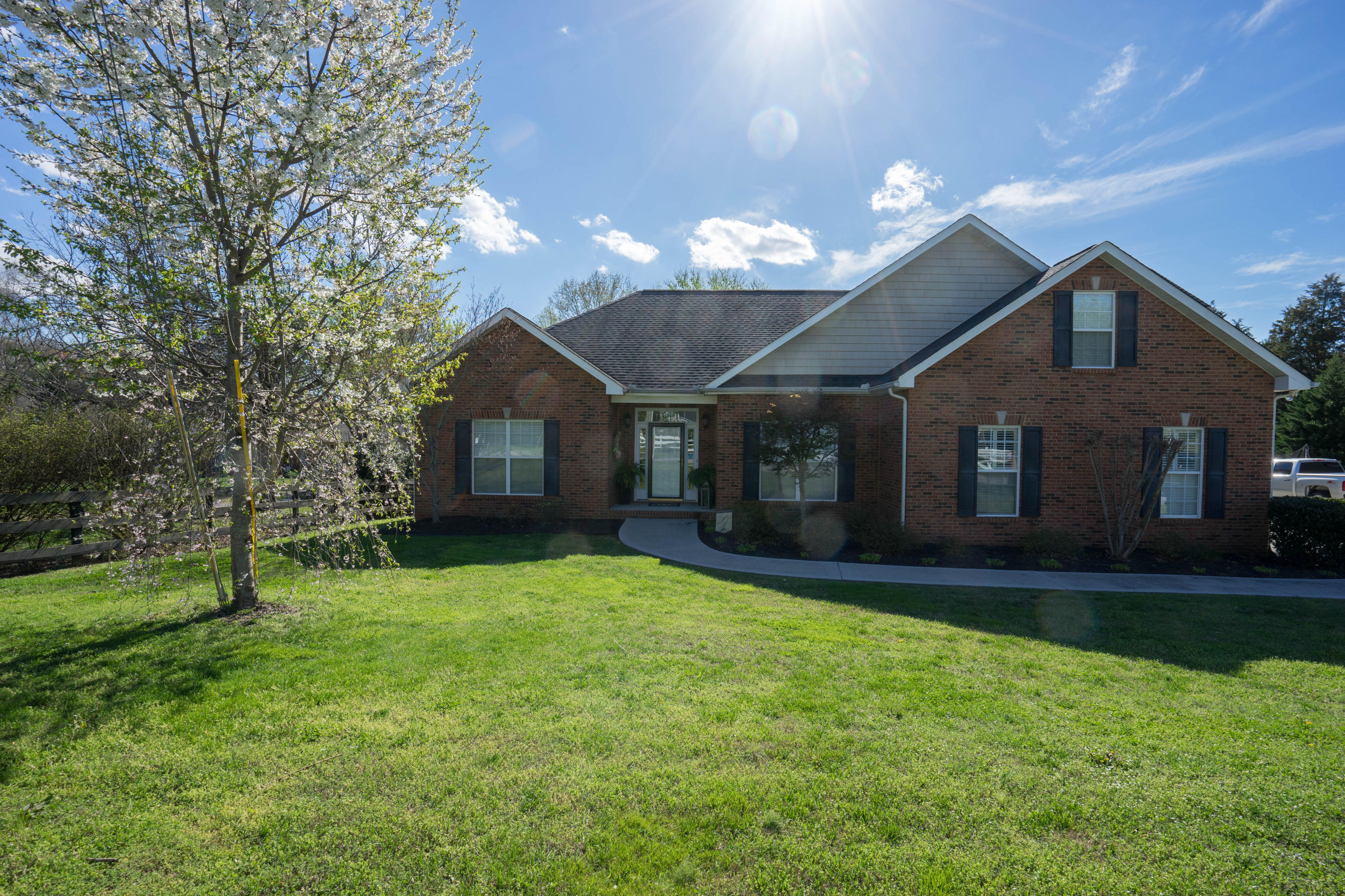 Photo 1 of 26 — 7731 Morris Rd, Knoxville, TN 37938