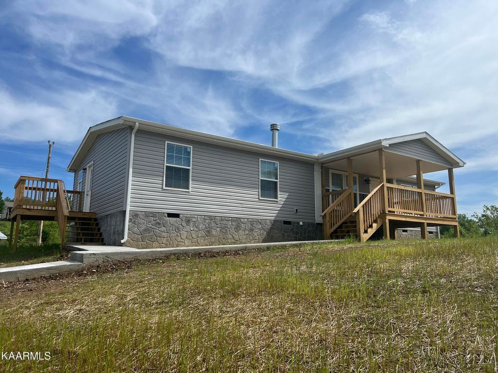 Photo of 115 Bonanza Court, Tazewell, TN 37879 (MLS # 1219973)