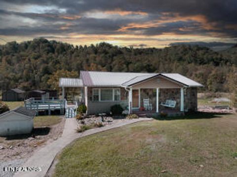 273 wooldridge Lane Jellico TN 37762