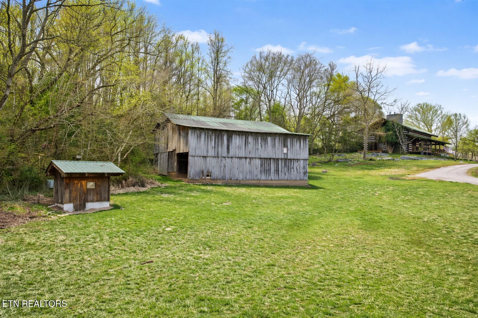 4145 Old Baileyton Rd