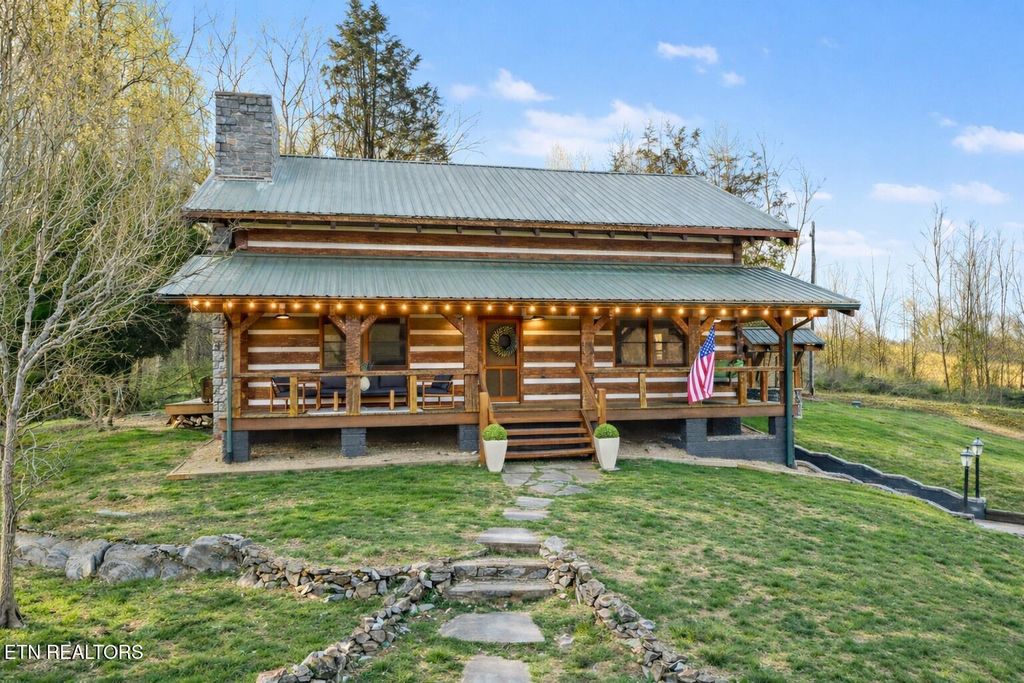 Photo of 4145 Old Baileyton Rd, Greeneville, TN 37745 (MLS # 1333407)