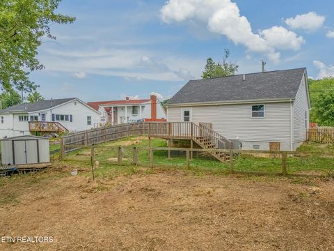 Tiny photo for 327 Rose St, Clinton, TN 37716 (MLS # 1341996)