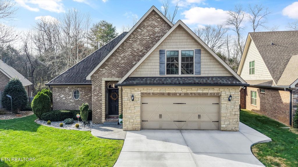 Photo of 11338 Shady Slope Way, Knoxville, TN 37932 (MLS # 1325325)