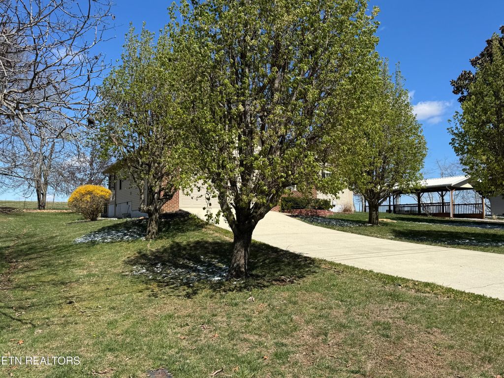 Photo of 2205 Wichita Drive, Crossville, TN 38572 (MLS # 1333515)