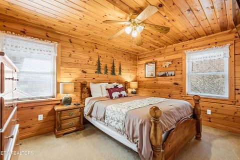 Tiny photo for 2458 Majestic View Way, Sevierville, TN 37862 (MLS # 1325797)