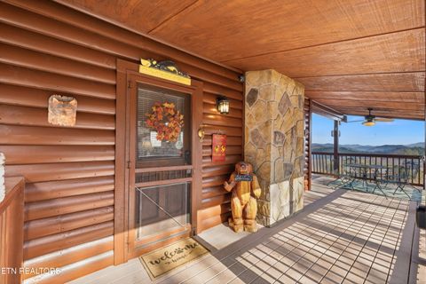 Tiny photo for 2458 Majestic View Way, Sevierville, TN 37862 (MLS # 1325797)