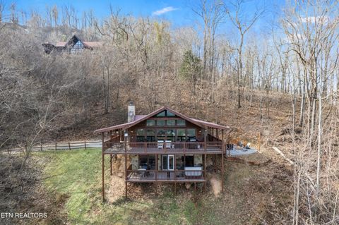 Tiny photo for 2458 Majestic View Way, Sevierville, TN 37862 (MLS # 1325797)