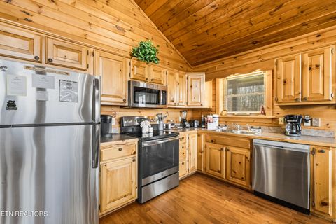 Tiny photo for 2458 Majestic View Way, Sevierville, TN 37862 (MLS # 1325797)