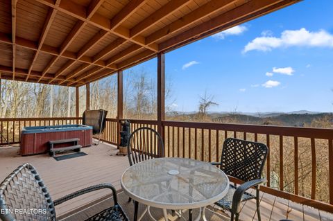 Tiny photo for 2458 Majestic View Way, Sevierville, TN 37862 (MLS # 1325797)