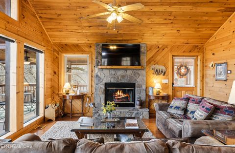 Tiny photo for 2458 Majestic View Way, Sevierville, TN 37862 (MLS # 1325797)