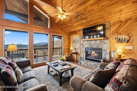 Tiny photo for 2458 Majestic View Way, Sevierville, TN 37862 (MLS # 1325797)