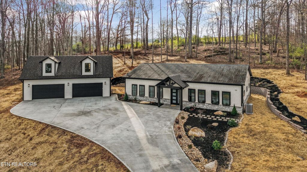 Photo of 710 Knight Rd, Knoxville, TN 37920 (MLS # 1333494)