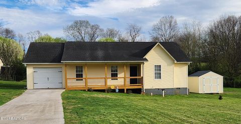 Photo of 1977 McCleary Rd, Sevierville, TN 37876 (MLS # 1332382)