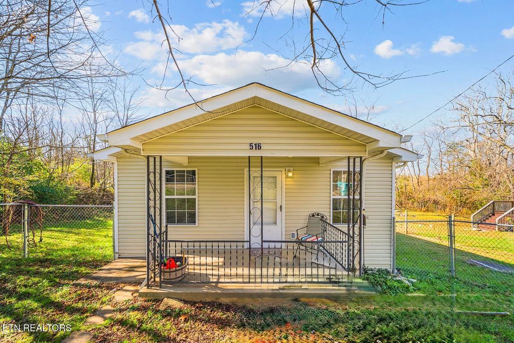 Photo of 516 Old Mail Rd, Crossville, TN 38555 (MLS # 1321793)