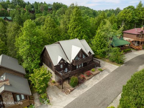 Tiny photo for 314 Brown Wren Way, Gatlinburg, TN 37738 (MLS # 1342170)