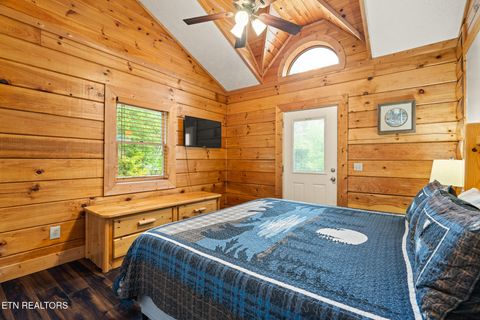 Tiny photo for 314 Brown Wren Way, Gatlinburg, TN 37738 (MLS # 1342170)