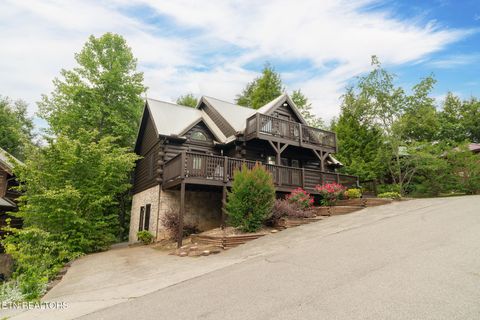 Tiny photo for 314 Brown Wren Way, Gatlinburg, TN 37738 (MLS # 1342170)