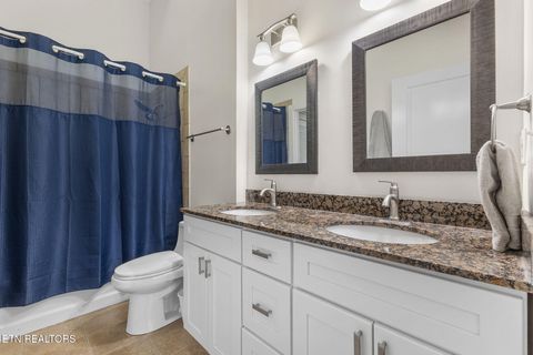 Tiny photo for 445 W Blount Ave #105, Knoxville, TN 37920 (MLS # 1337093)