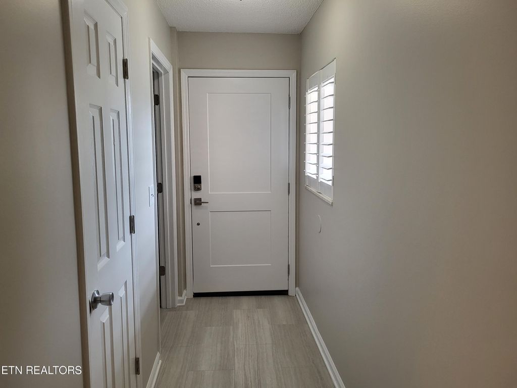 Photo of 108 Olympia Drive, Alcoa, TN 37701 (MLS # 1257059)