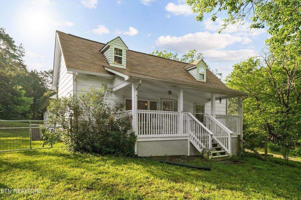 Photo of 1119 County Road 130, Riceville, TN 37370 (MLS # 1340009)