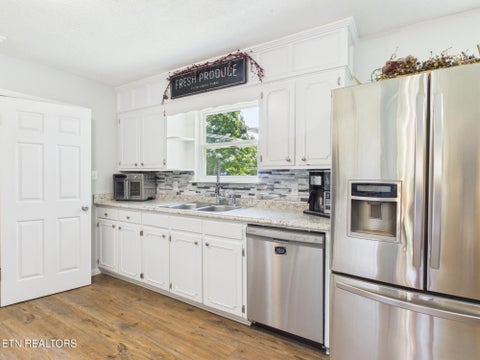 Tiny photo for 5858 Wolf Creek Rd, Spring City, TN 37381 (MLS # 1346362)