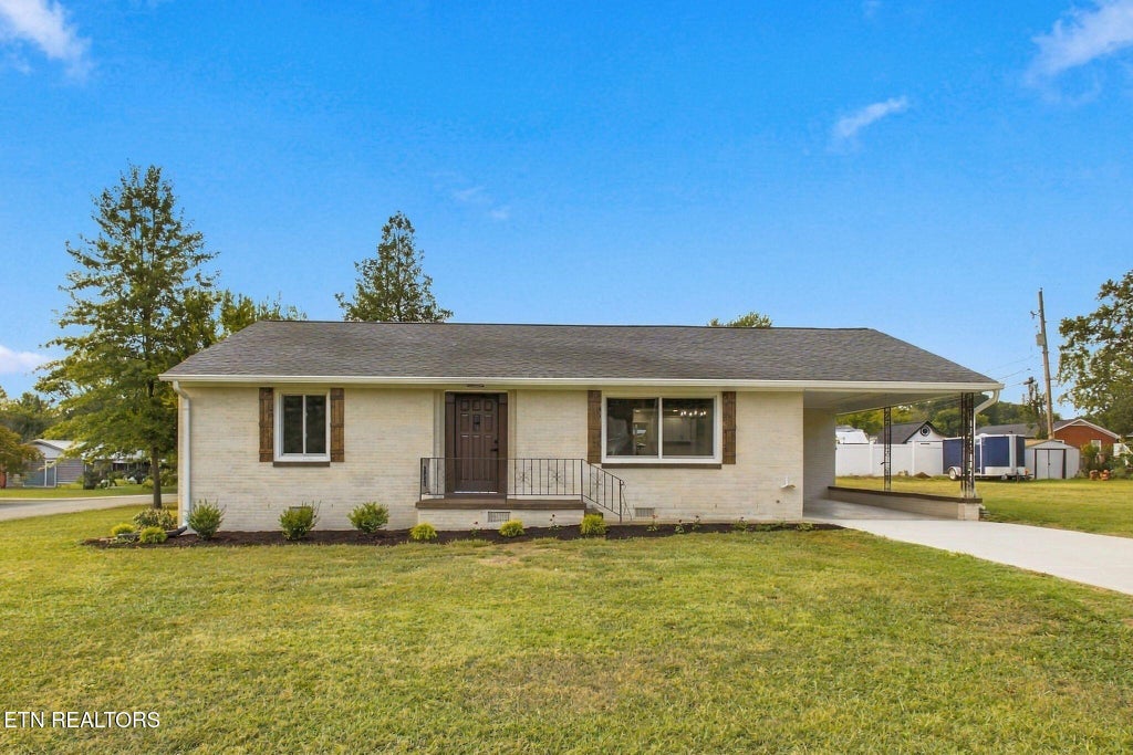 Photo of 1337 McArthur Rd, Maryville, TN 37804 (MLS # 1356441)