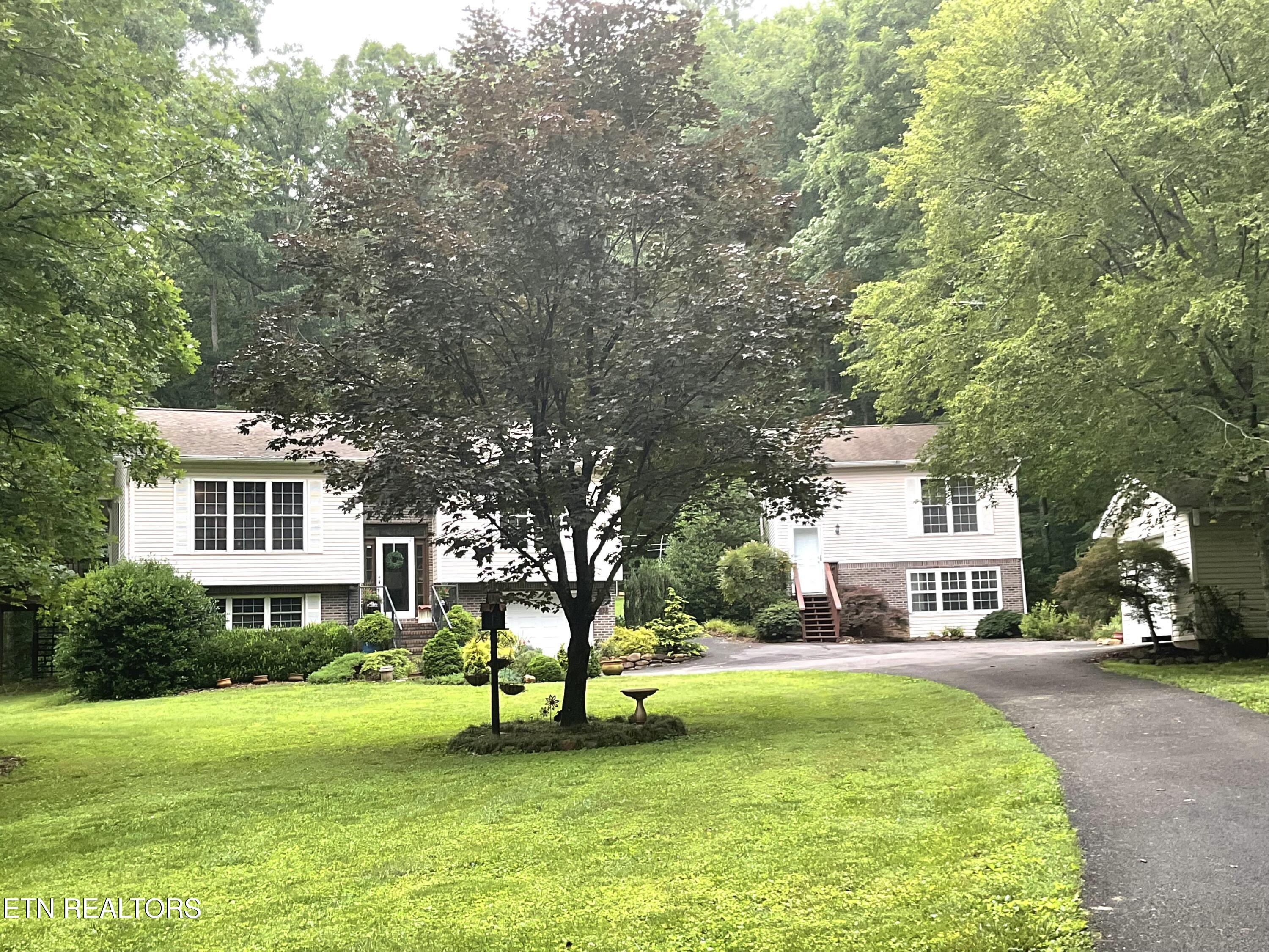 630 & 632 Bush Rd