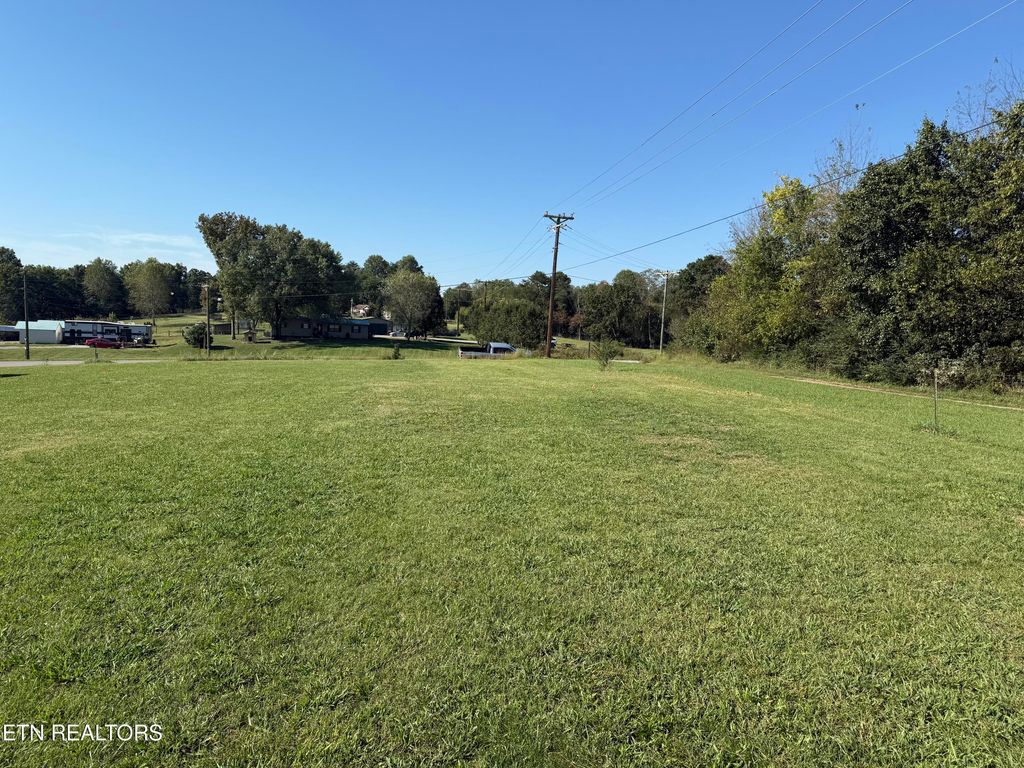 Photo of 230 Hill Loop, Madisonville, TN 37354 (MLS # 1317469)