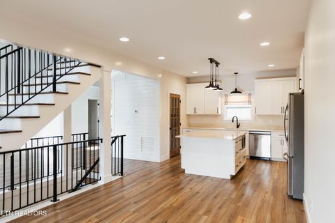 Tiny photo for 380 Cherokee Cove, Rutledge, TN 37861 (MLS # 1335751)