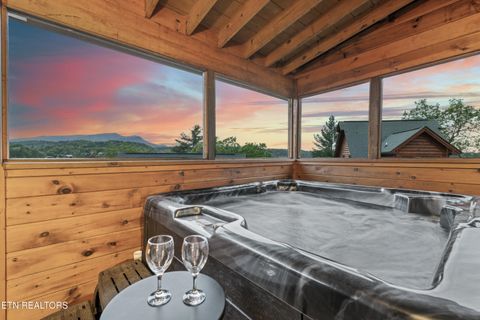 Tiny photo for 427 Big Bear Way, Pigeon Forge, TN 37863 (MLS # 1329465)