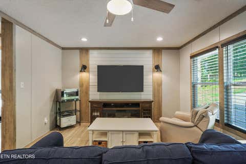 Tiny photo for 282 Lawhon Farm Rd, Loudon, TN 37774 (MLS # 1348808)