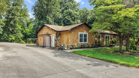 Tiny photo for 11749 Snyder Rd Rd, Knoxville, TN 37932 (MLS # 1351274)