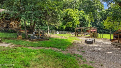 Tiny photo for 11749 Snyder Rd Rd, Knoxville, TN 37932 (MLS # 1351274)
