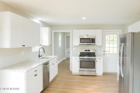 Tiny photo for 104 Chapel Ave, Sweetwater, TN 37874 (MLS # 1319938)