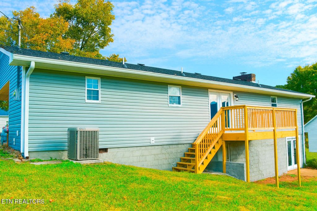 Photo of 104 Chapel Ave, Sweetwater, TN 37874 (MLS # 1319938)