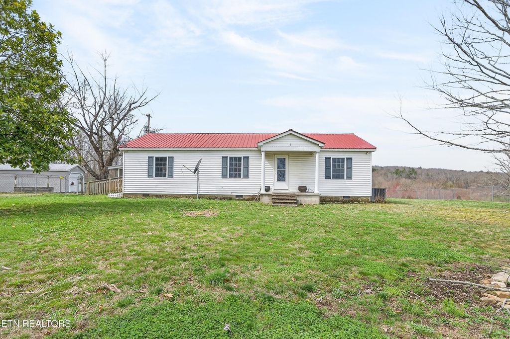 Photo of 6311 Eastland Rd, Sparta, TN 38583 (MLS # 1332977)