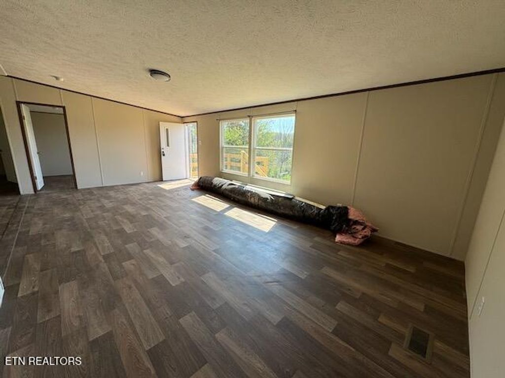 Photo of 149 Powell Valley School Rd, Speedwell, TN 37870 (MLS # 1335806)