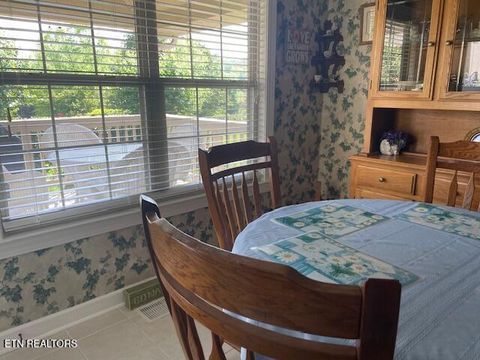 Tiny photo for 244 Kensington Court, Morristown, TN 37814 (MLS # 1337456)