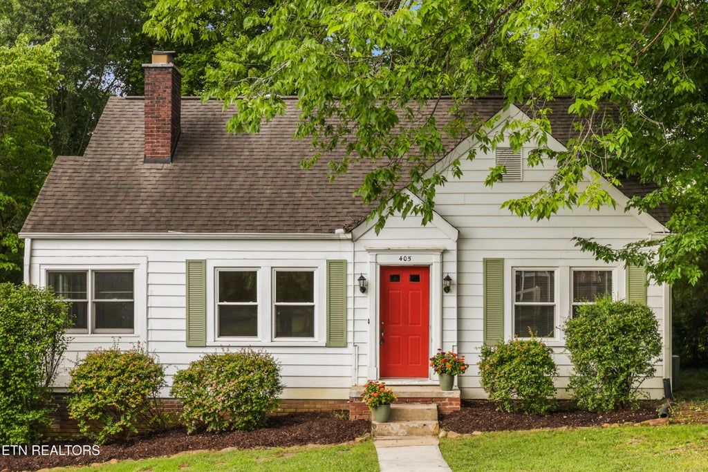 Photo of 405 S Ruth St, Maryville, TN 37803 (MLS # 1348778)